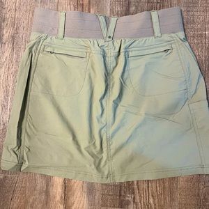 Title nine skirt with shorts
